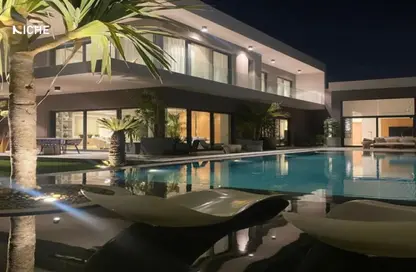 Villa - 5 Bedrooms - 6 Bathrooms for sale in Swan Lake West - 6 October Compounds - 6 October City - Giza