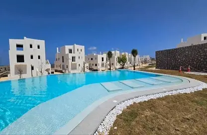 Chalet - 2 Bedrooms - 2 Bathrooms for sale in Jefaira - Ras Al Hekma - North Coast