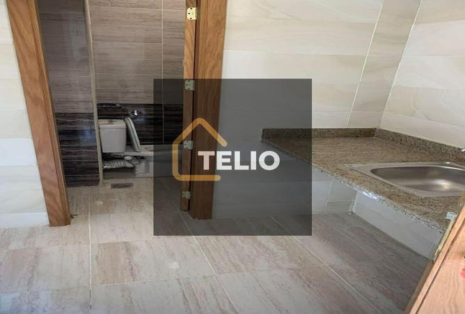 8420308 - Property Image 3