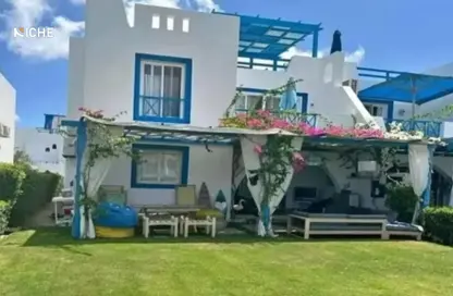 شاليه - 2 غرف نوم - 2 حمامات للبيع في بلاج - سيدي عبد الرحمن - الساحل الشمالي