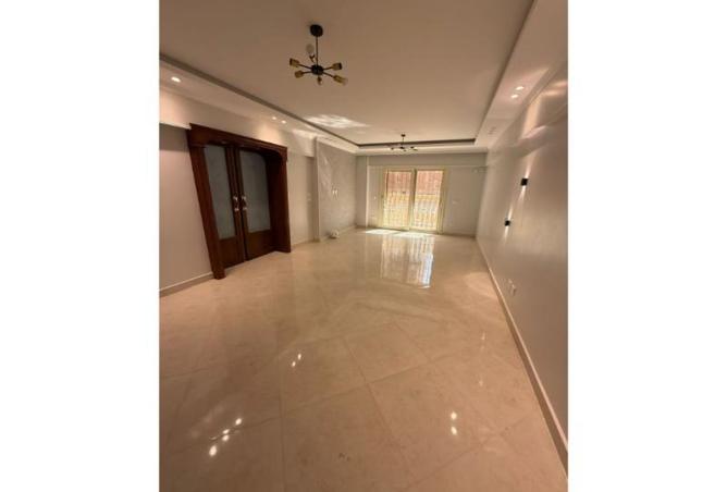 8174450 - Property Main Image