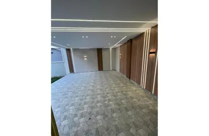 Apartment - 3 Bedrooms - 3 Bathrooms for sale in 9th District - Sheikh Zayed City - Giza