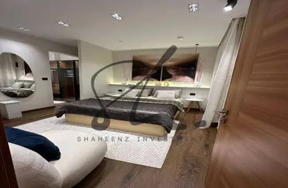 Apartment - 2 Bedrooms - 2 Bathrooms for sale in Moon Residences - Fifth Square - The 5th Settlement - New Cairo City - Cairo