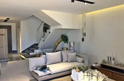 فيلا - 3 غرف نوم - 3 حمامات للبيع في مصر الجديدة - القاهرة