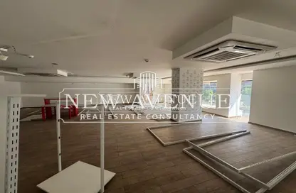 مساحات مكتبية - استوديو - 3 حمامات للايجار في شارع عبد الحميد بدوي - شيراتون المطار - النزهة - القاهرة