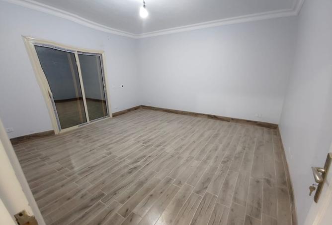 8174525 - Property Image 2