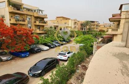 Apartment - 3 Bedrooms - 2 Bathrooms for sale in Ganoob El Acadimia - New Cairo City - Cairo