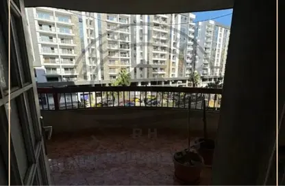 شقة - 3 غرف نوم - 2 حمامات للايجار في كوبرى 14 مايو - سموحة - حي شرق - الاسكندرية