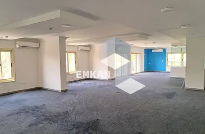 Office Space - Studio - 4 Bathrooms for rent in Sarayat Al Maadi - Hay El Maadi - Cairo
