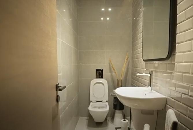 8318966 - Property Image 3