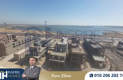 شقة - 3 غرف نوم - 3 حمامات للايجار في صوارى - كمبوندات الاسكندرية - الاسكندرية