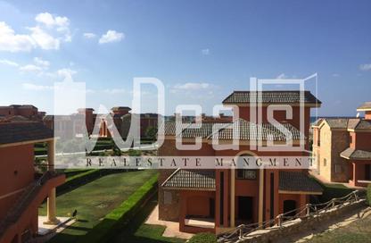 Chalet - 2 Bedrooms - 2 Bathrooms for sale in Bluemar Wadi Degla - Sidi Abdel Rahman - North Coast