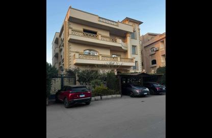 Villa - 7+ Bedrooms - 5 Bathrooms for sale in Ahmed Shawky Axis - El Banafseg 1 - El Banafseg - New Cairo City - Cairo