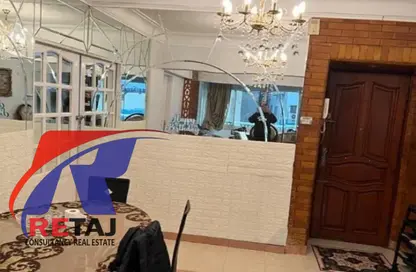 Apartment - 3 Bedrooms - 1 Bathroom for rent in Kabol St. - 6th Zone - Nasr City - Cairo