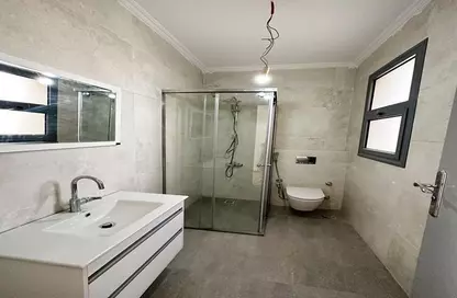 فيلا - 4 غرف نوم - 5 حمامات للايجار في الجريا - كمبوندات الشيخ زايد - الشيخ زايد - الجيزة