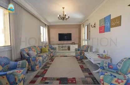 Villa - 3 Bedrooms - 3 Bathrooms for rent in Touristic Center - Hurghada - Red Sea