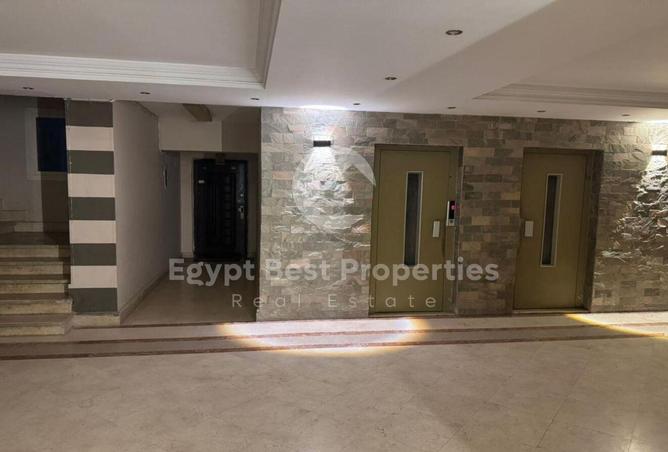 8365698 - Property Image 2