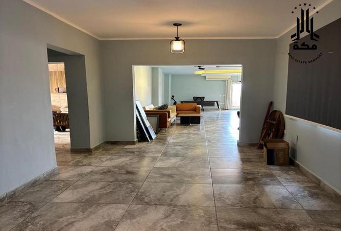 8403565 - Property Image 2