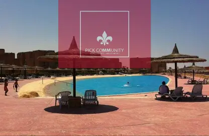 Chalet - 3 Bedrooms - 2 Bathrooms for sale in Bluemar Wadi Degla - Sidi Abdel Rahman - North Coast