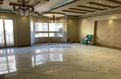 Apartment - 3 Bedrooms - 3 Bathrooms for sale in Roushdy St. - Roushdy - Hay Sharq - Alexandria