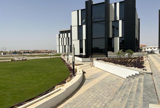 8258653 - Property Image 2