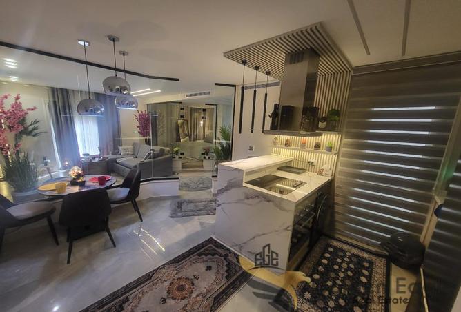 7992329 - Property Image 2
