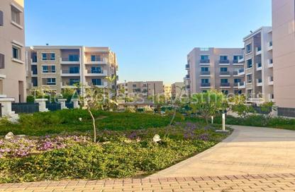 Apartment - 2 Bedrooms - 2 Bathrooms for sale in Madinaty - Cairo
