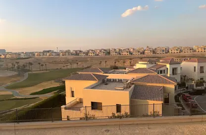 Apartment - 3 Bedrooms - 3 Bathrooms for sale in Alto - Uptown Cairo - Mokattam - Cairo