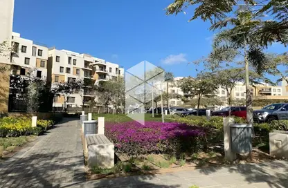 Apartment - 3 Bedrooms - 3 Bathrooms for sale in Eastown - 5th Settlement Compounds - The 5th Settlement - New Cairo City - Cairo