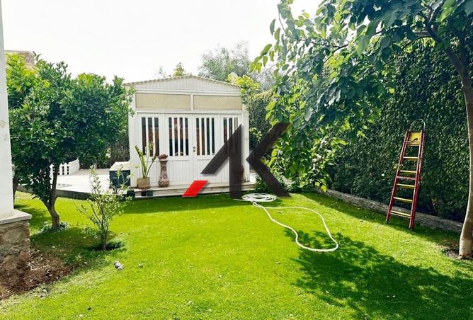 8220048 - Property Image 2