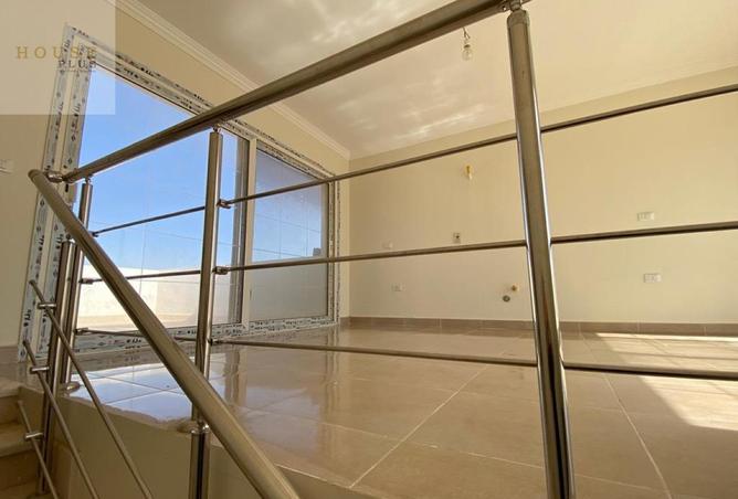 8081450 - Property Image 3