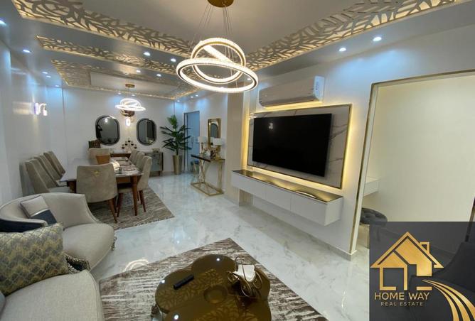 8378991 - Property Image 3