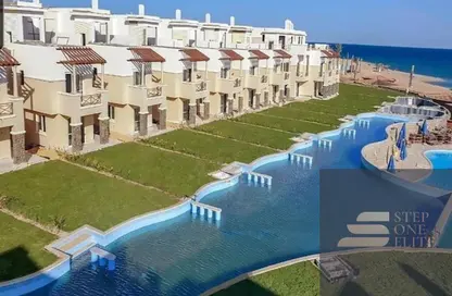 شاليه - 3 غرف نوم - 2 حمامات للبيع في بلو بلو - العين السخنة - السويس