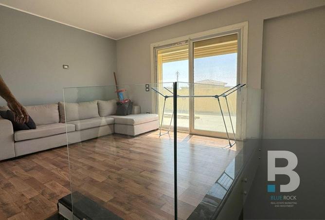 8016282 - Property Image 3