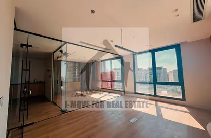 Office Space - Studio - 1 Bathroom for rent in Arkan Plaza - 26th of July Corridor - Sheikh Zayed City - Giza