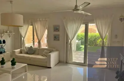 Chalet - 2 Bedrooms - 2 Bathrooms for sale in Aroma Residence - Al Ain Al Sokhna - Suez