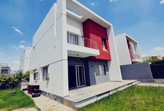 8392689 - Property Image 2