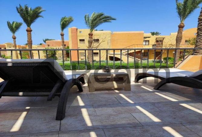 8047943 - Property Image 2