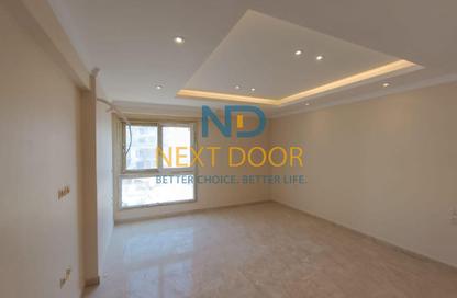 Apartment - 3 Bedrooms - 3 Bathrooms for sale in Mountain View iCity - 5th Settlement Compounds - The 5th Settlement - New Cairo City - Cairo