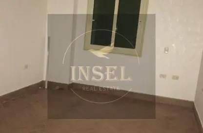 Apartment - 3 Bedrooms - 2 Bathrooms for rent in South Investors Area - New Cairo City - Cairo