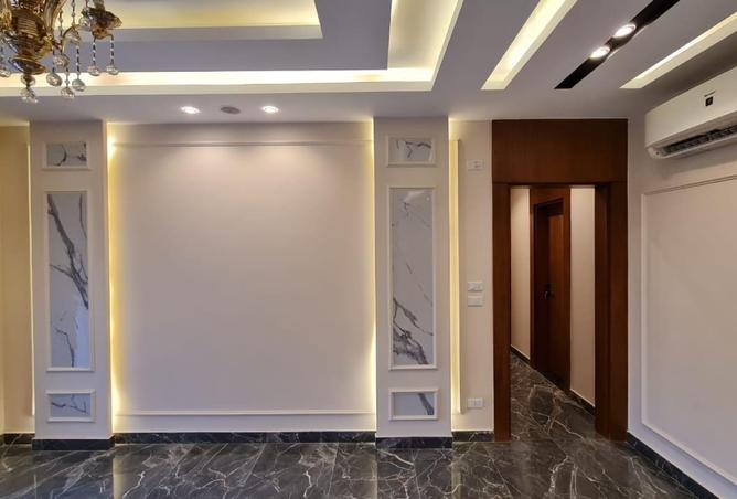 8236197 - Property Image 2