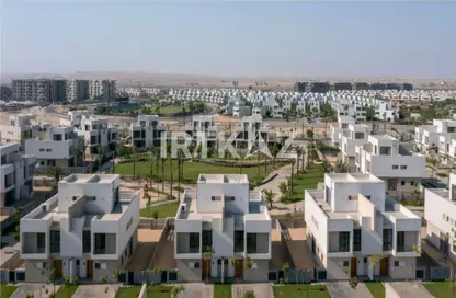 تاون هاوس - 3 غرف نوم - 4 حمامات للبيع في كمبوند البروج - كمبوندات الشروق - مدينة الشروق - القاهرة