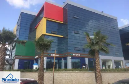 مساحات مكتبية - استوديو - 1 حمام للبيع في شارع التسعين الجنوبي - التجمع الخامس - مدينة القاهرة الجديدة - القاهرة