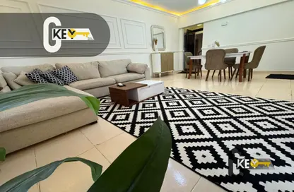 Apartment - 2 Bedrooms - 1 Bathroom for rent in El Rehab Extension - Al Rehab - New Cairo City - Cairo