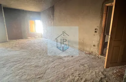 Apartment - 3 Bedrooms - 2 Bathrooms for sale in The 1st Settlement - New Cairo City - Cairo