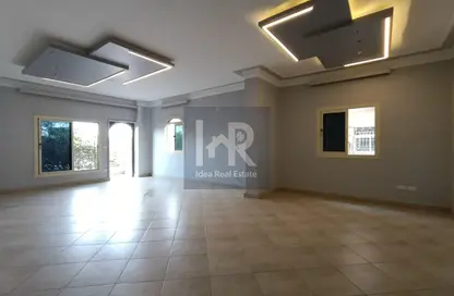 Apartment - 2 Bedrooms - 2 Bathrooms for rent in Ganoob El Acadimia - New Cairo City - Cairo