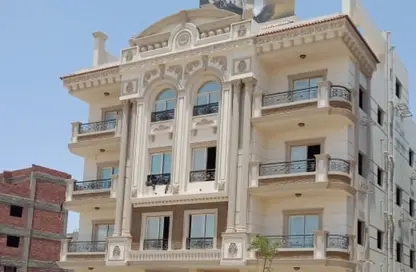 Apartment - 3 Bedrooms - 3 Bathrooms for sale in Bait Alwatan - The 5th Settlement - New Cairo City - Cairo