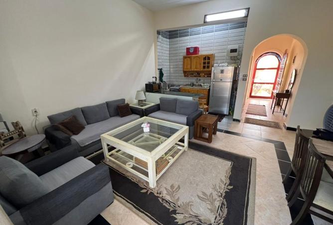 8154000 - Property Image 2