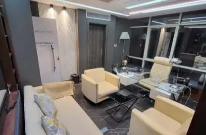 مساحات مكتبية - استوديو - 3 حمامات للايجار في شارع الثوره - الماظة - مصر الجديدة - القاهرة