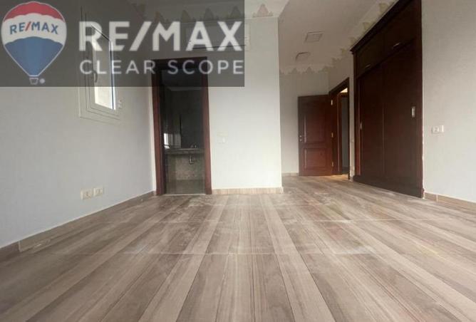 8106560 - Property Image 2